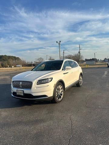 2022 Lincoln Nautilus Reserve in White — front three-quarter view