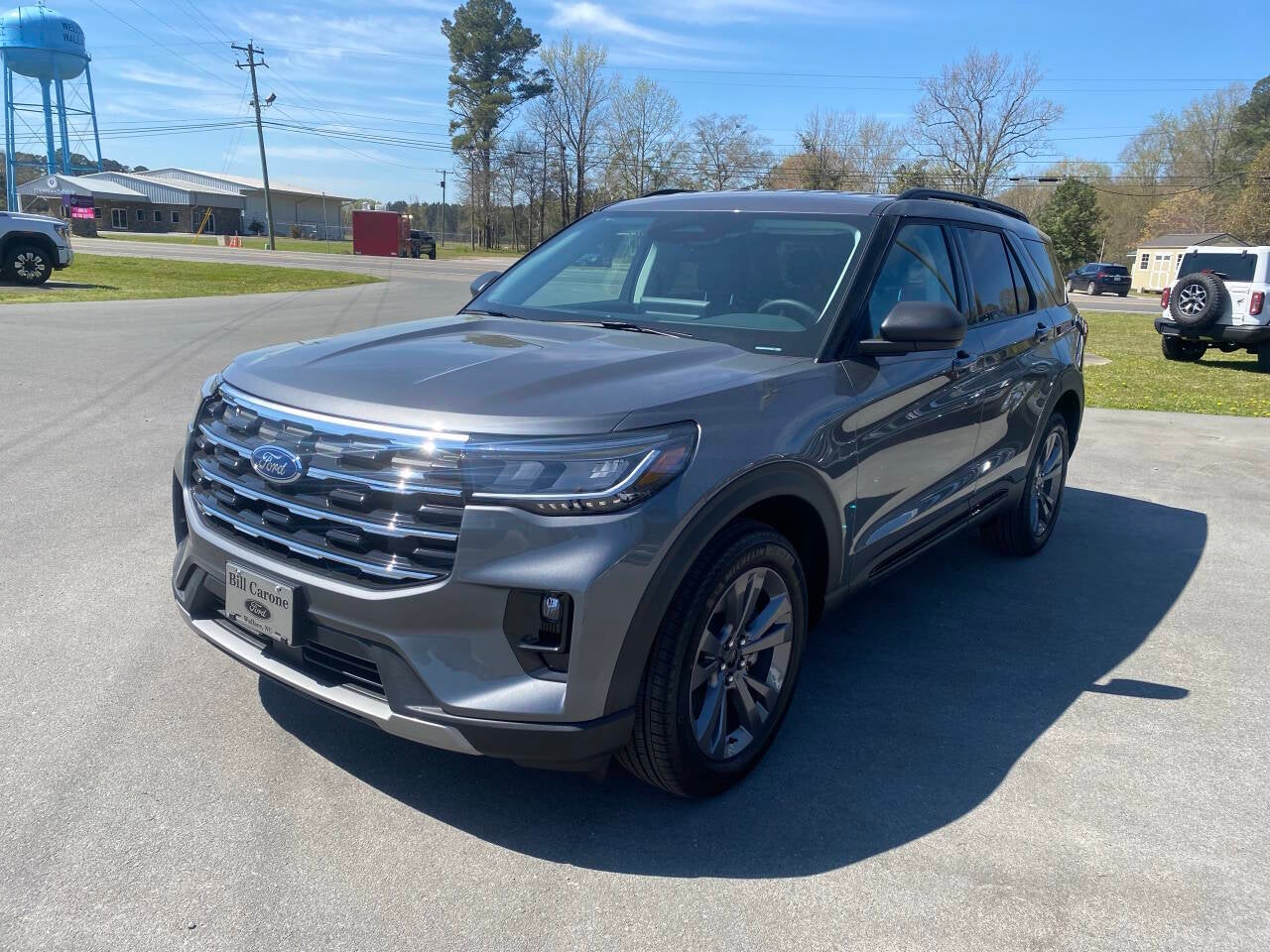 2026 Ford Explorer Active AWD 4dr SUV in Carbonized Gray — front three-quarter view